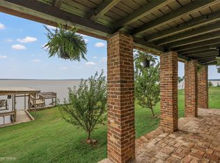 286 Rogers Rd, Converse, LA 71419