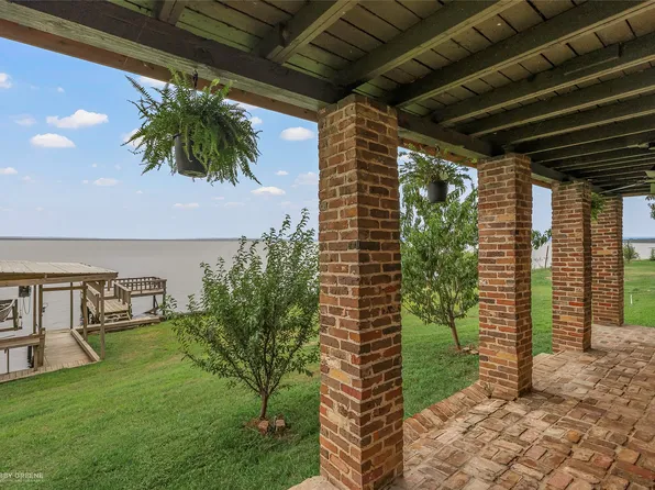 286 Rogers Rd, Converse, LA 71419