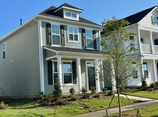 290 Blue Iris Pkwy #144, Clayton, NC 27520