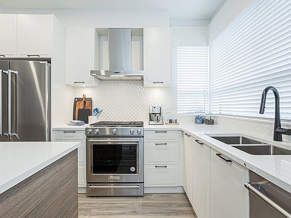 3rd image of 20150 81st Ave #107