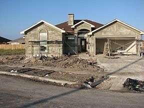 1st image of 6918 Tillet