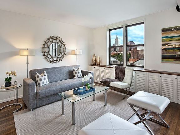 2nd image of 350 Bleecker St #6LK
