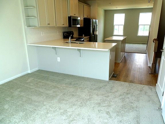 5th image of 4605 Abbotswell Pl