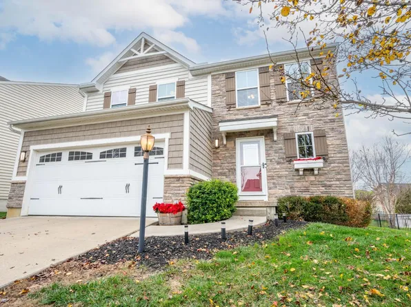 302 Stone Ridge Blvd, South Lebanon, OH 45065