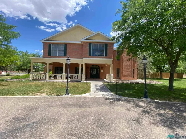 2875 N Sycamore Ave, Roswell, NM 88201