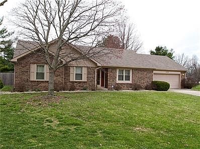 Welcome Home to 4998 Pebble Court!