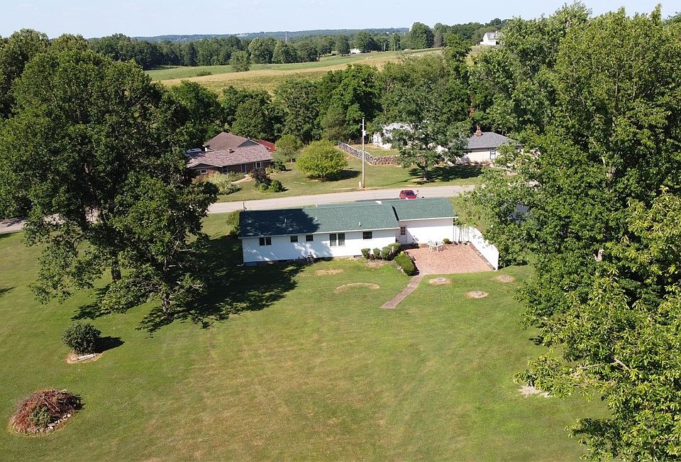 2930 Lovers Ln, Zanesville, OH 43701 | Zillow