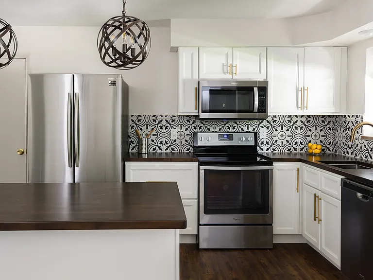 629 W Woodbine Ave #2 — Photo 2