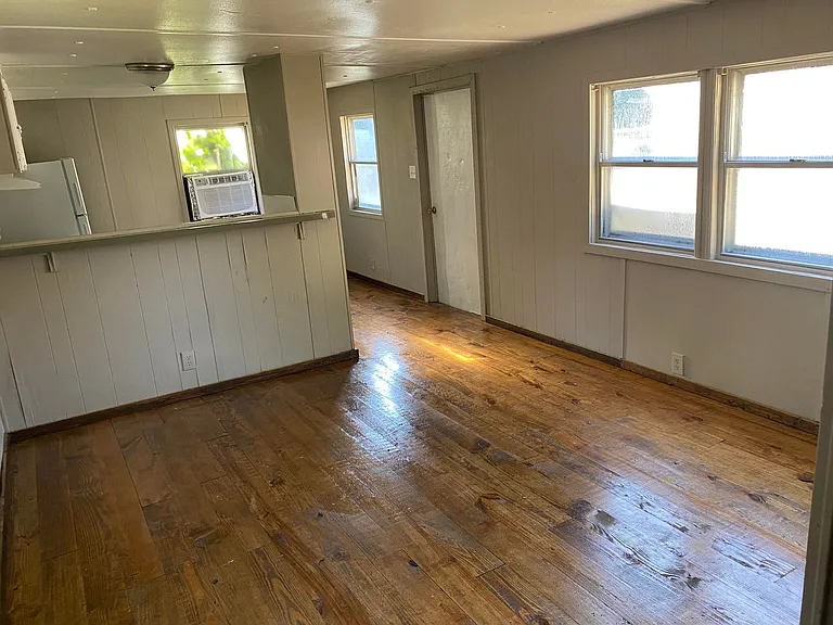 Williams Homes — Photo 9
