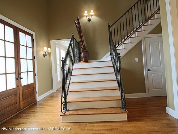 5th image of 4000 Corbel Dr