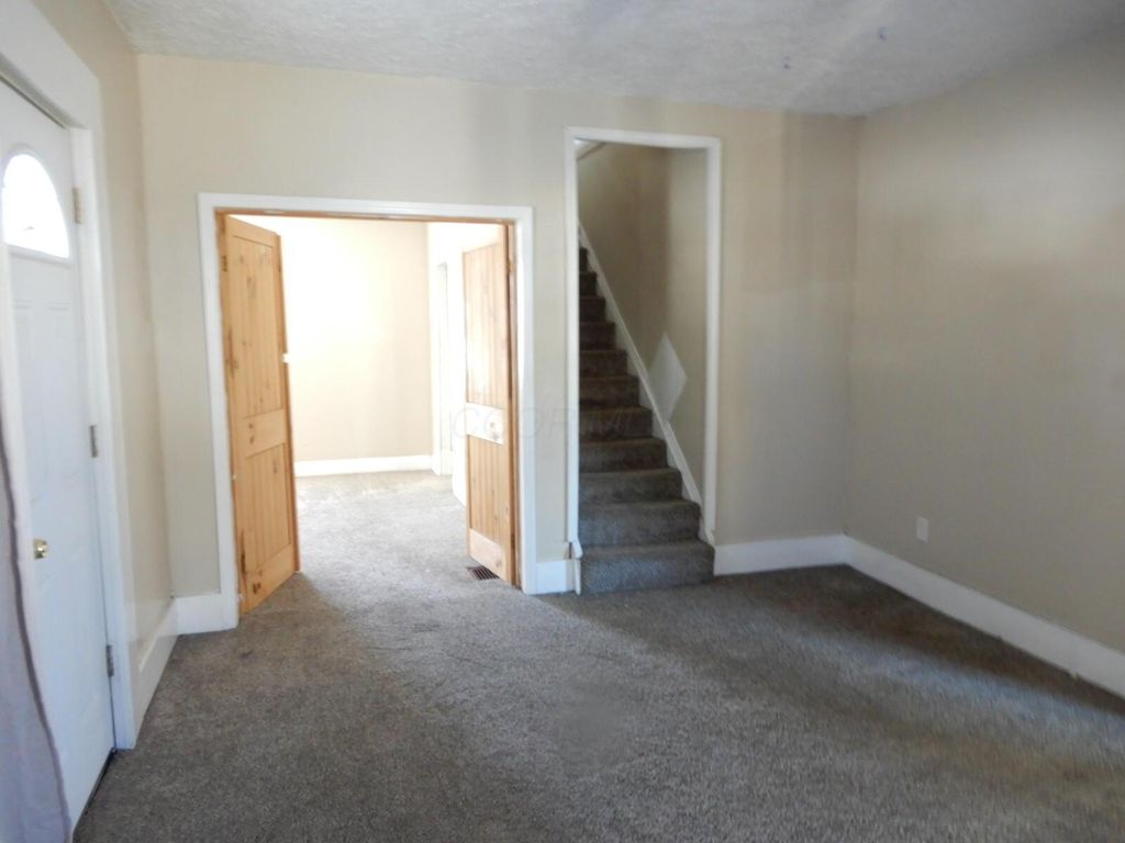 68 E Whitney Ave, Shelby, OH - View 6