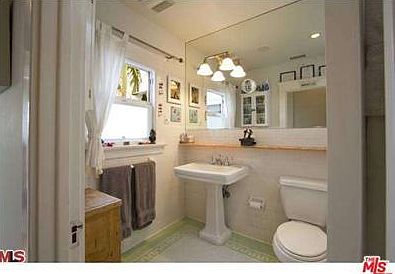 3rd image of 326 Market St #A