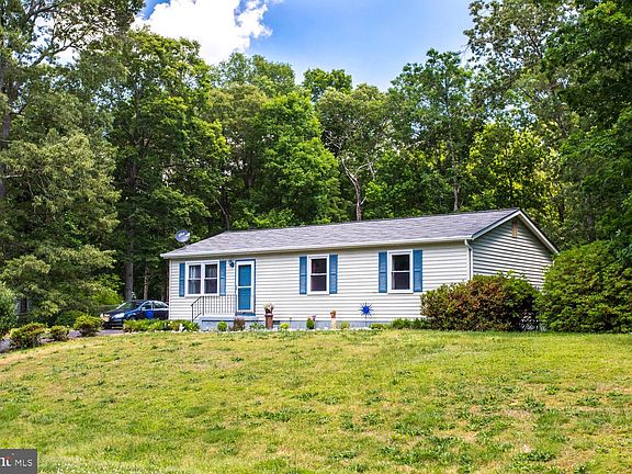 2nd image of 36945 W Lakeland Dr