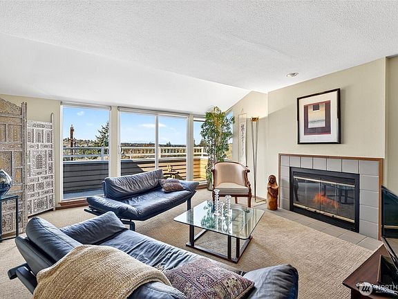 2nd image of 2350 10th Avenue E #201