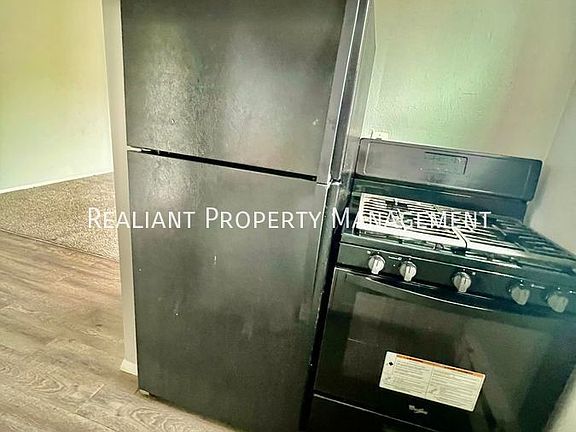 5th image of 3820 Boudinot Ave #5