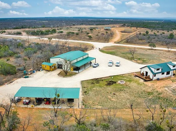 2100 Hurley Rd, Robert Lee, TX 76945