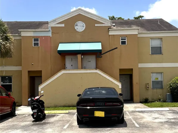 2451 NW 56th Avenue #206, Fort Lauderdale, FL 33313