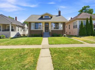 834 Lewis Ave, Saint Joseph, MI 49085