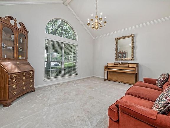 4th image of 801 Meadow Mountain Dr