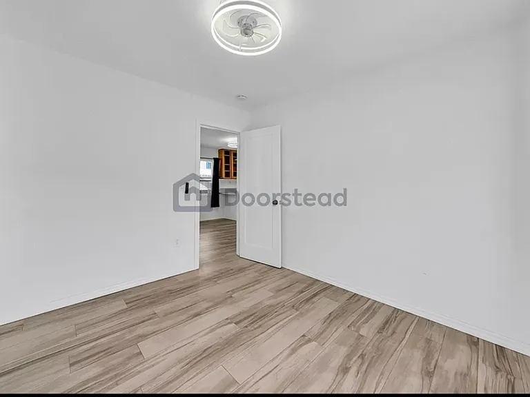 3608 Pomona St — Photo 18