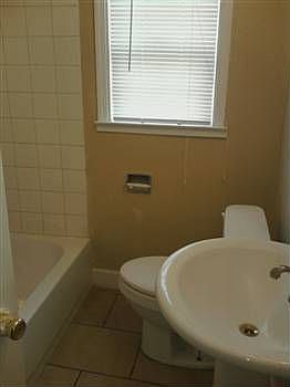 2nd image of 3612 Ivy St