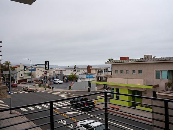5th image of 2208 Highland Ave