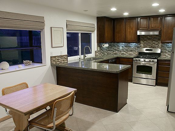 5th image of 3206 Bear Creek Dr