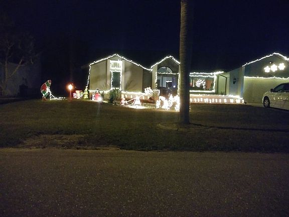 5th image of 122 SE 12th Ave
