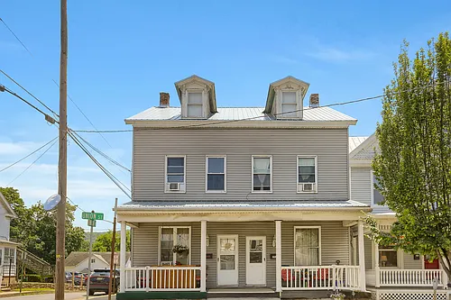 151 Walnut St #STREET_ Photo 1