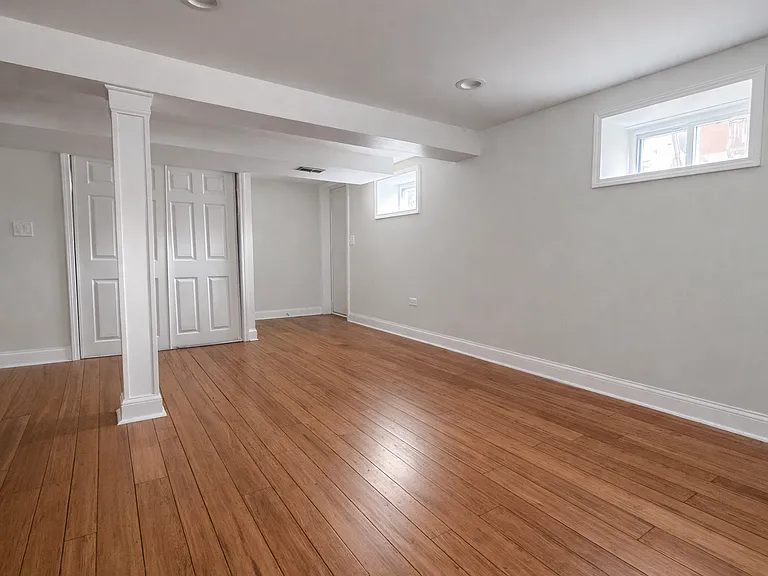 4259 N Narragansett Ave — Photo 11