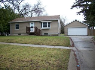 1328 3rd St, Brookings, SD 57006