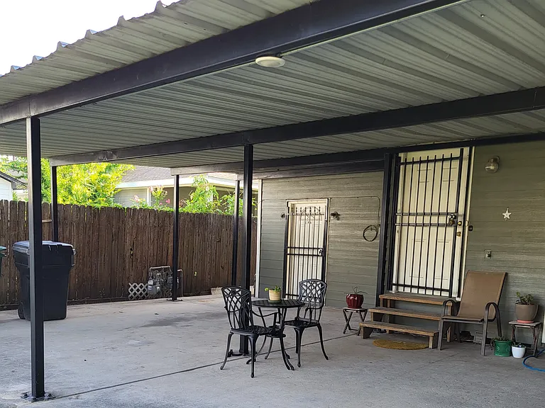 Kelley St — Photo 12