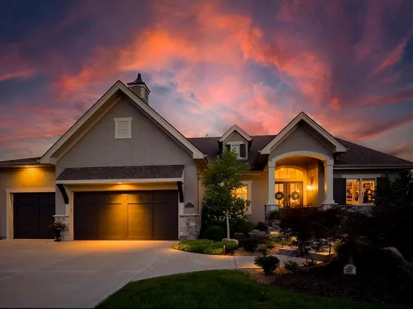 3003 W 157th Ter, Overland Park, KS 66224