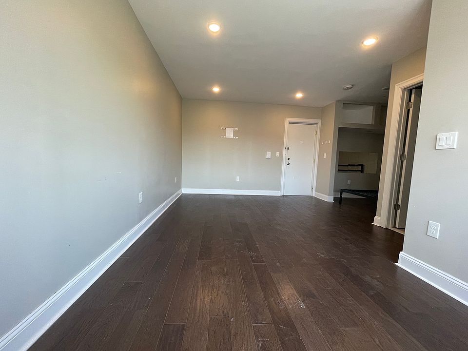 2nd image of 2505 John F Kennedy Blvd #67E