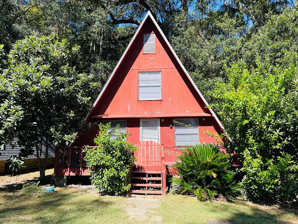 1st image of 3683 Doris Dr