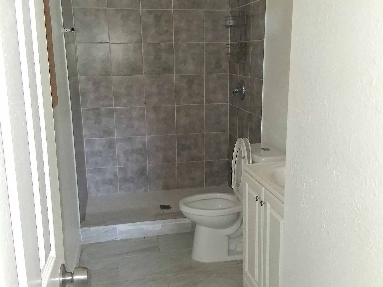 3 bed, 1084 sqft, $1,350 — Photo 4