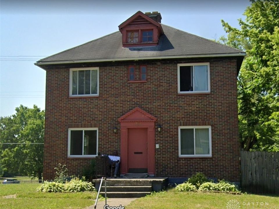1st image of 1706 W Grand Ave
