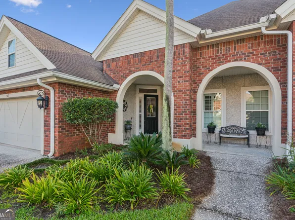 507 Fox Run Cir, Brunswick, GA 31525
