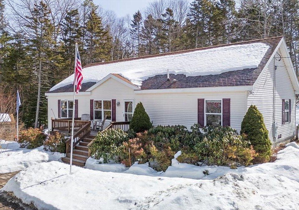 1st image of 407 Waldoboro Road
