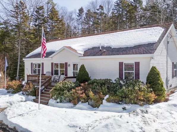 407 Waldoboro Road, Friendship, ME 04547