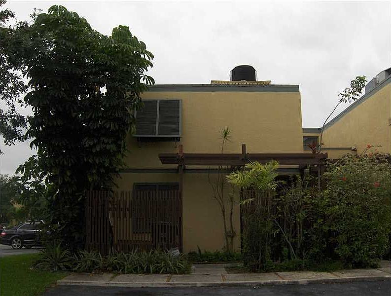 1st image of 10800 N Golfview Dr #10800