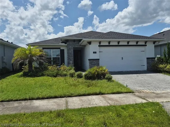 157 Mosaic Blvd, Daytona Beach, FL 32124