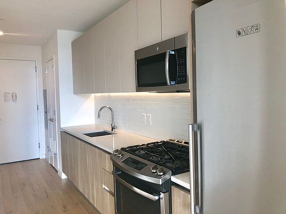 4th image of 42-20 24th St #4F