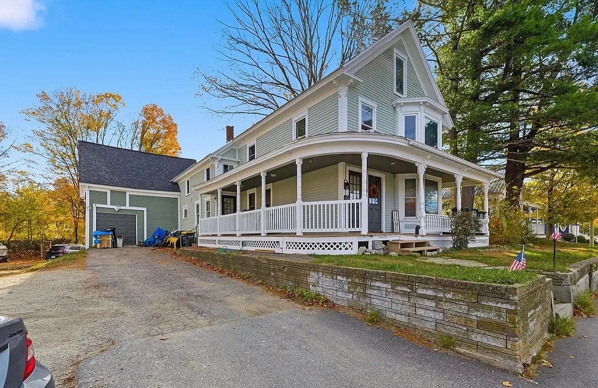 Building Photo - 158 Court St #B