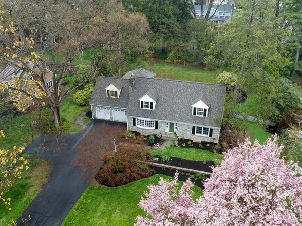 1511 Quarry Ln, Lancaster, PA 17603