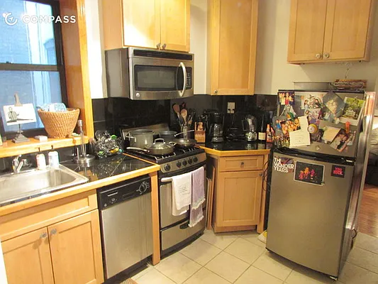 Rented by Compass | media 25