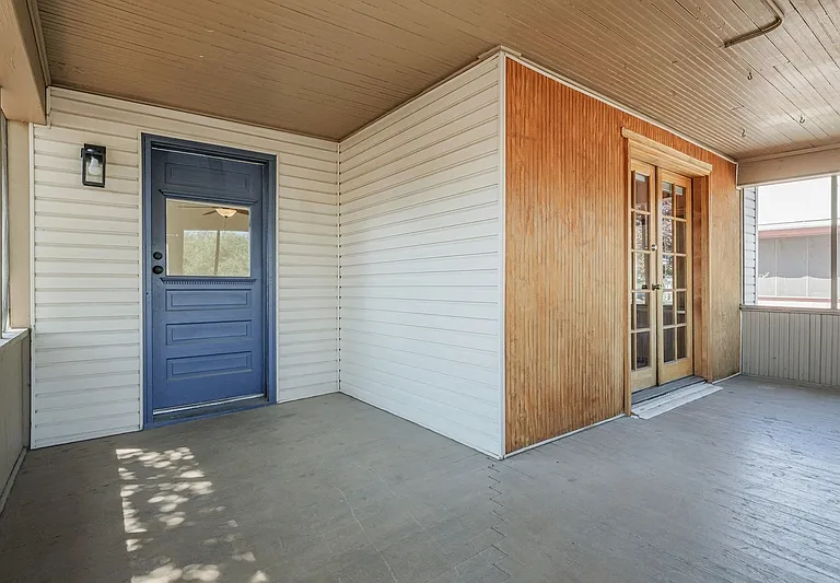 1219 Grand Ave — Photo 3
