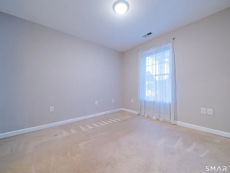 9 Englewood Ave #C — Photo 21