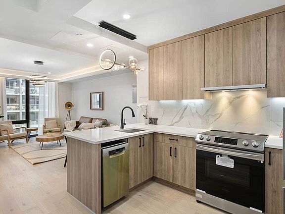 3rd image of 14-54 31st Ave