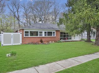 2929 Stoney Creek Rd, Norristown, PA 19401